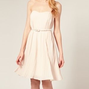 French Connection Shelby Dress in Swan --size 4